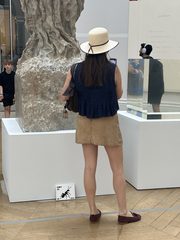 An ant left in a public place, the Royal Academy
