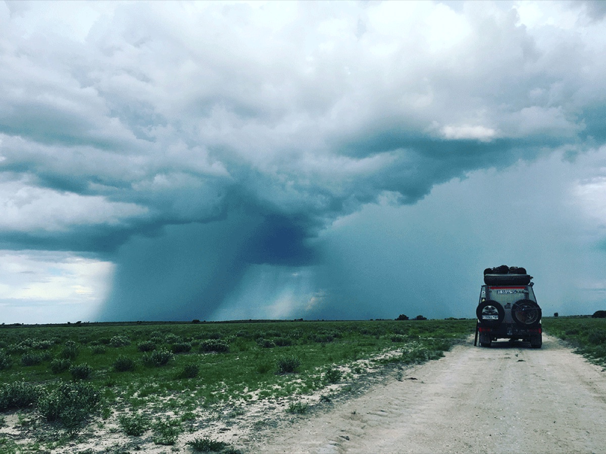 [49] Kalahari Crossing
