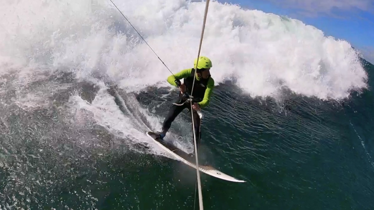 [416] Kitesurfing Dillon Beach CA